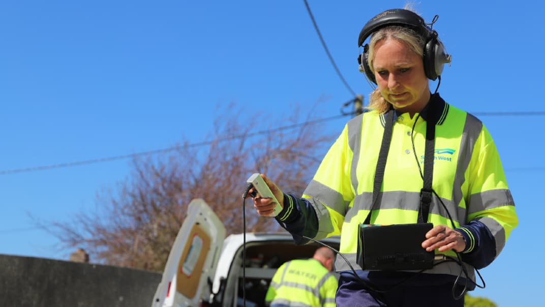 South West Water’s innovative approach cuts leakage by over 10 million litres a day- image