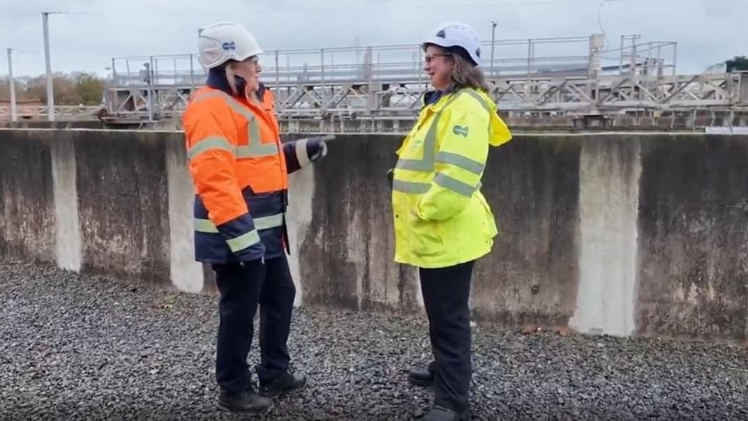 Celebrating Excellence at Countess Wear: Jenny Eamer- image