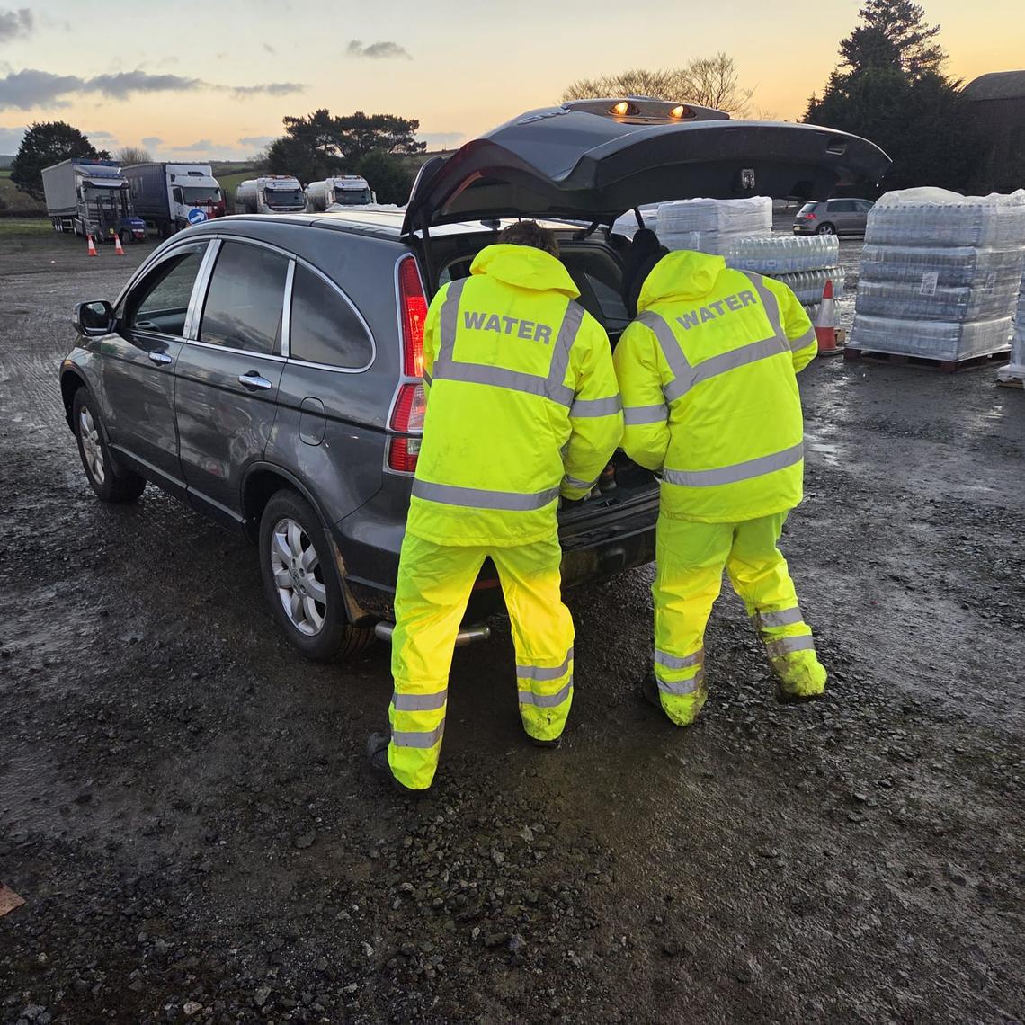 Bottled_Water_Station_2