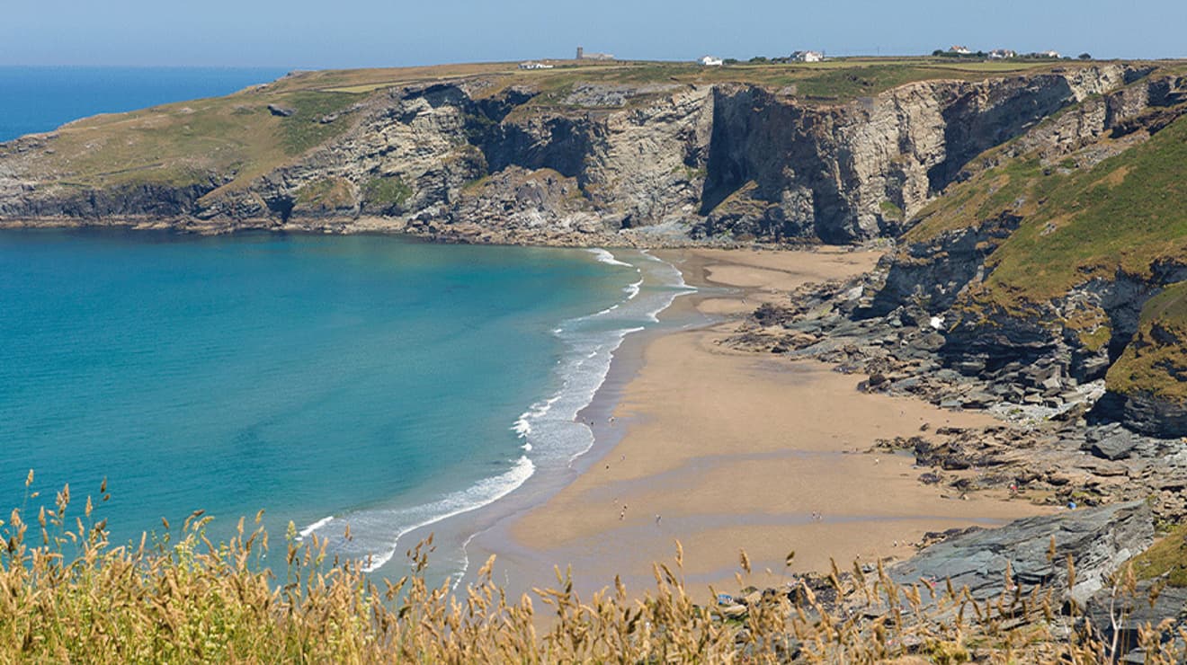 Trebarwith Strand beach
