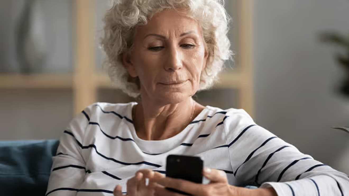 lady on phone