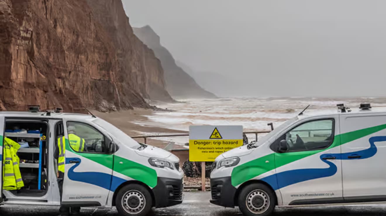 2vans_sidmouth_double.png