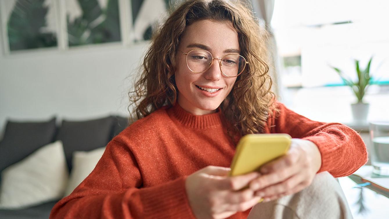 Get text and email alerts about work in your area image