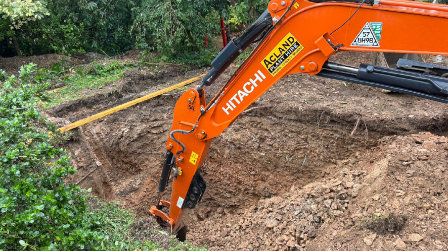 digger digging hole