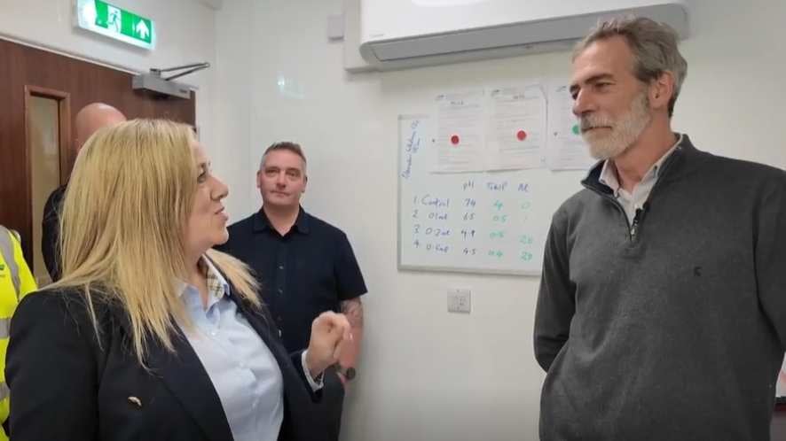 Susan Davy speaking with Gavin Lincoln about the science that underpins wastewater treatment