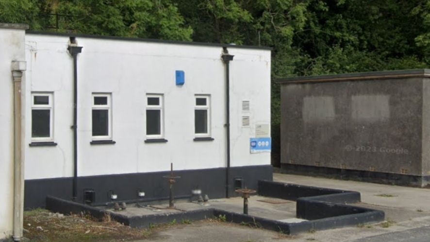 Par sewage pumping station looking bland before the mural was painted